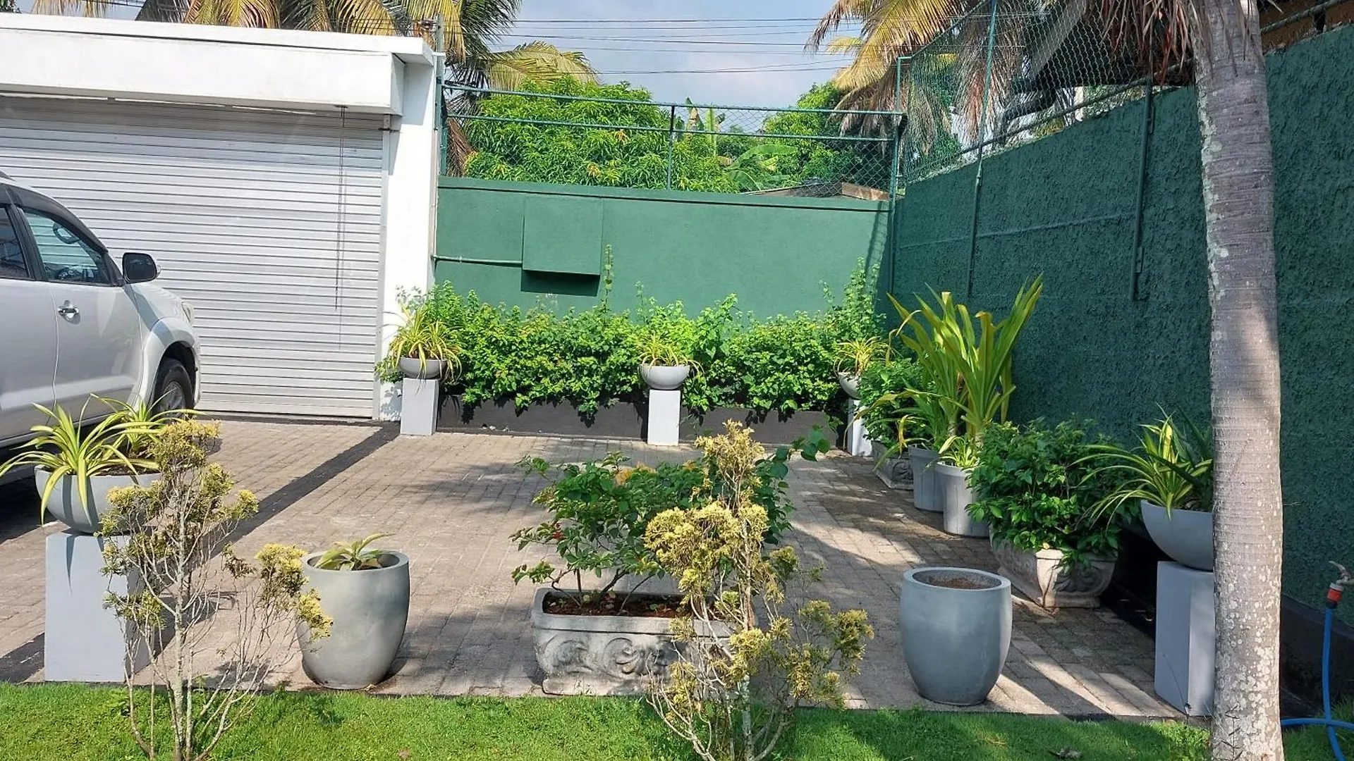 Greyline Villa Gampaha