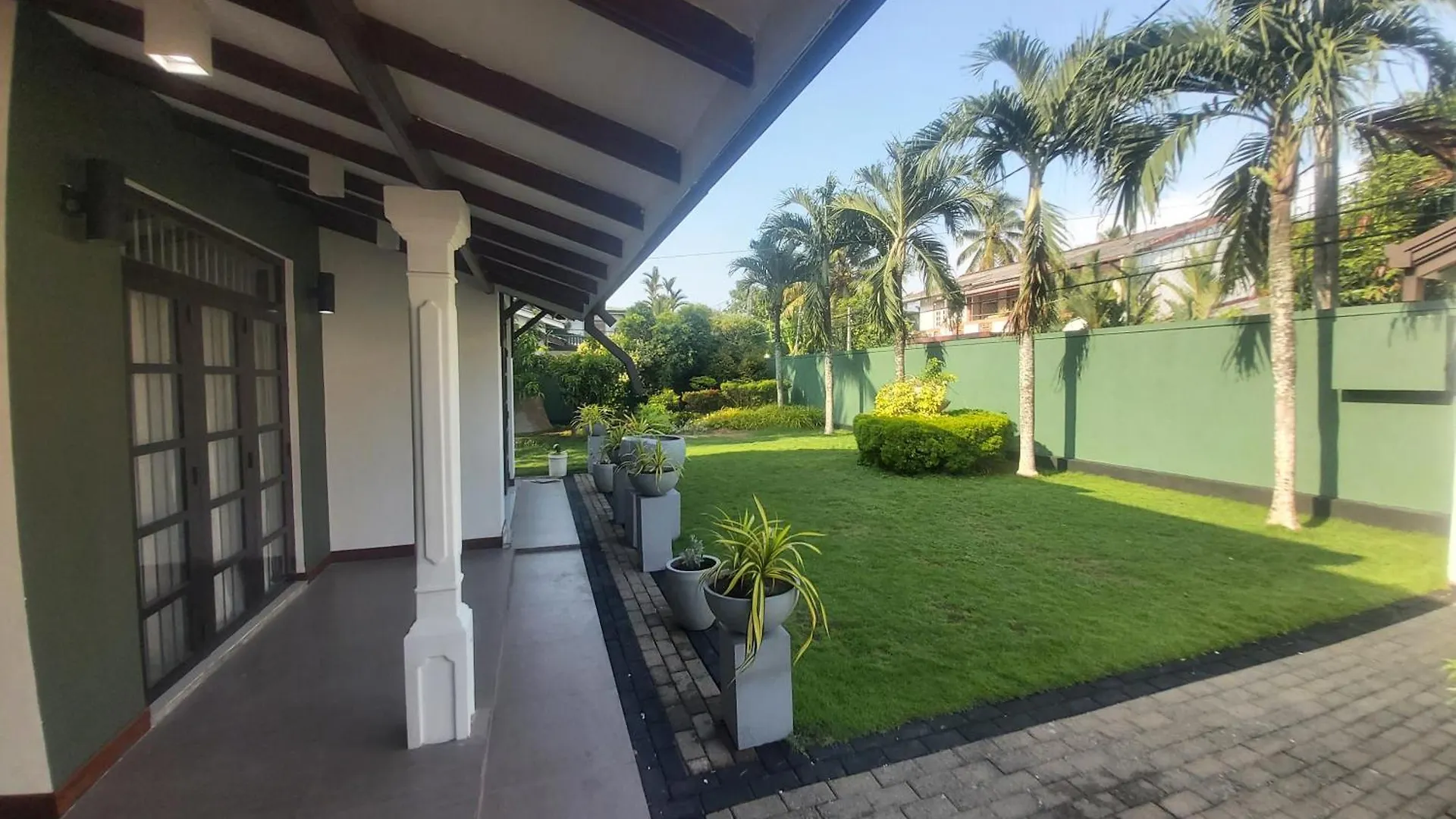 Greyline Villa Gampaha Sri Lanka